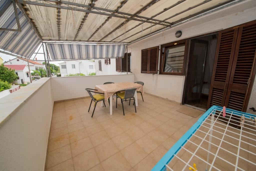 Apartmani Nik ビビニェ エクステリア 写真
