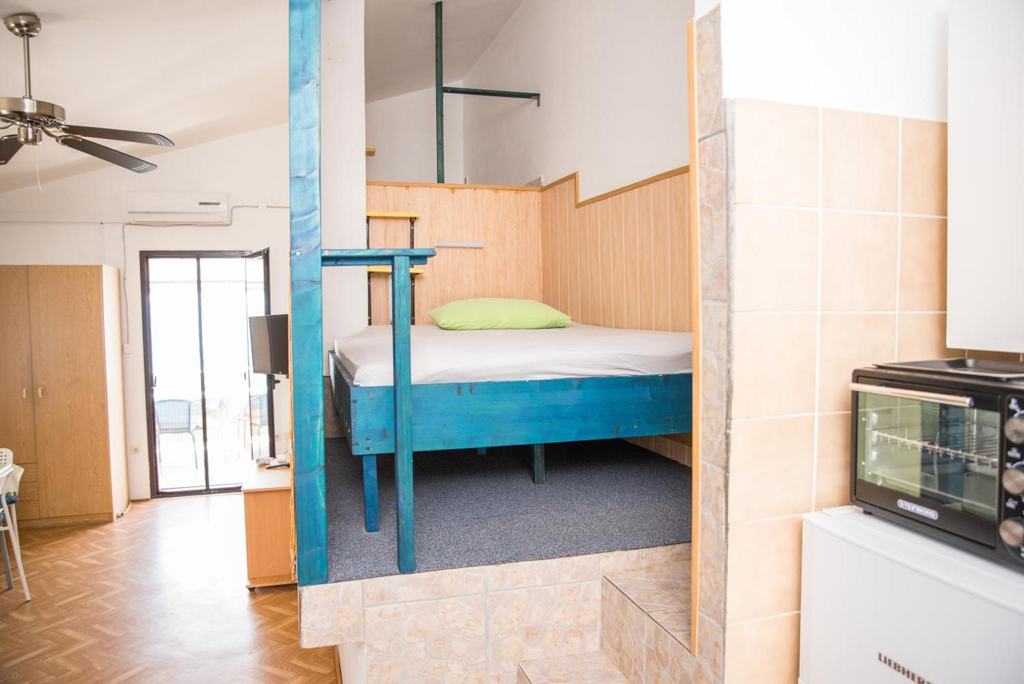 Apartmani Nik ビビニェ エクステリア 写真